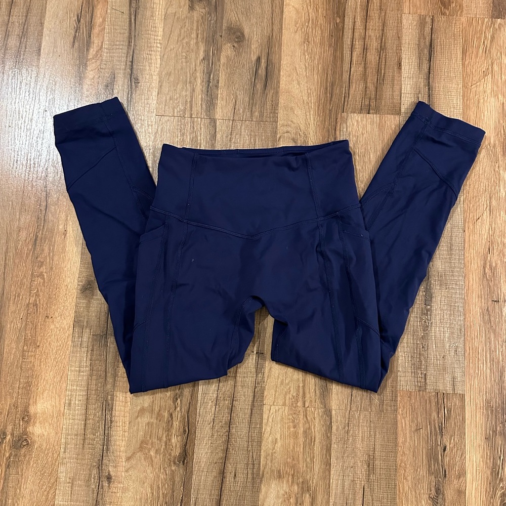 Lululemon Navy Cropped Leggings